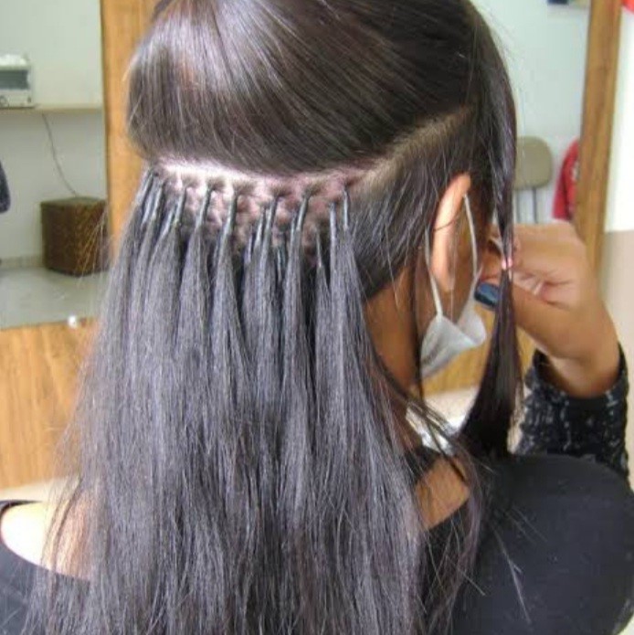 Colocação de Mega Hair no Amarradinho e no Microlink